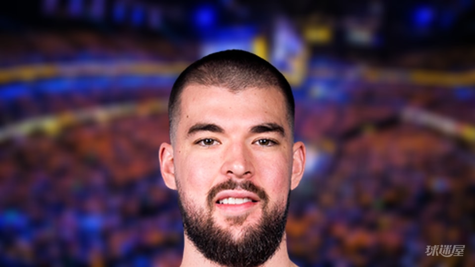 NBA每日篮板王：伊维察·祖巴茨13篮板(2026年10月14日)